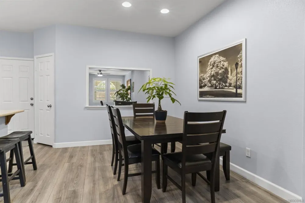 7885 Via Montebello #2 San Diego, CA 92129