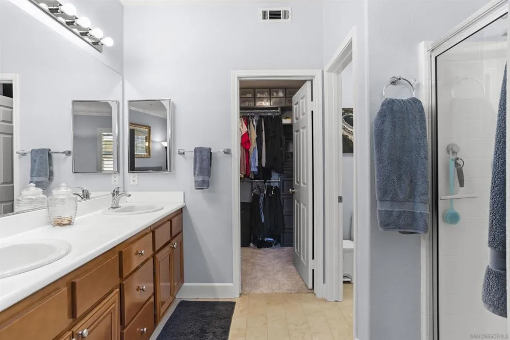 7885 Via Montebello #2 San Diego, CA 92129