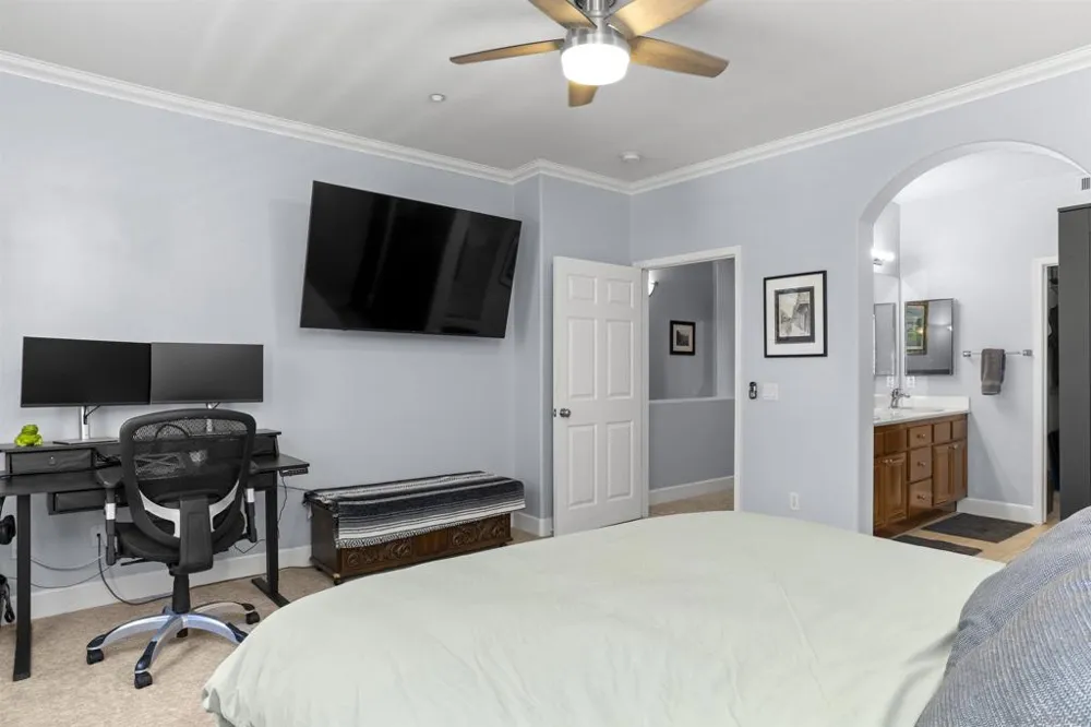 7885 Via Montebello #2 San Diego, CA 92129