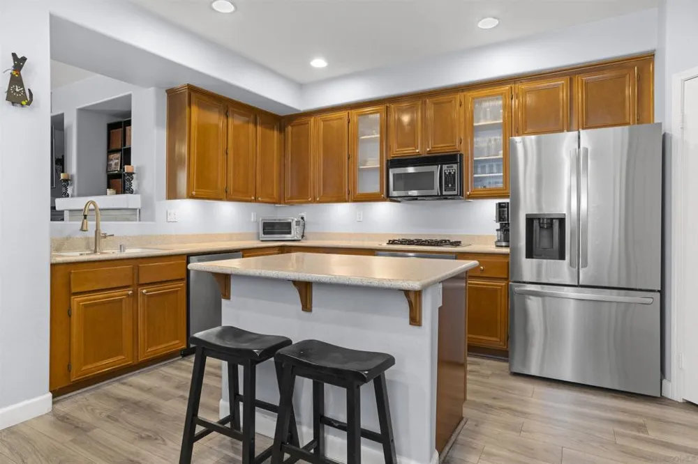 7885 Via Montebello #2 San Diego, CA 92129