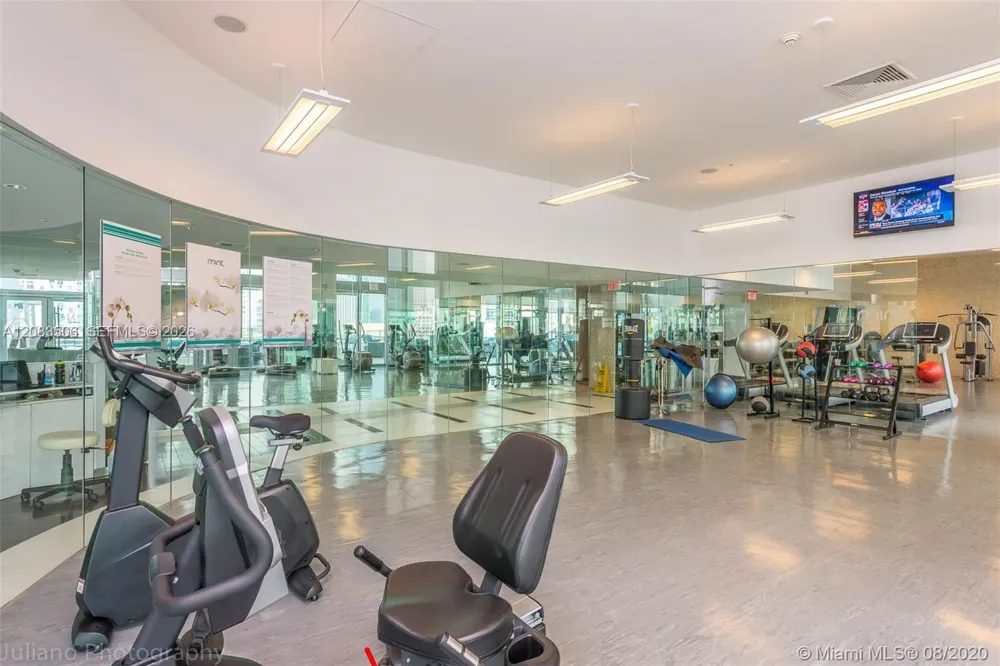 92 SW 3rd St #1107 Miami, FL 33130