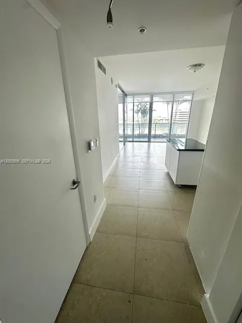 92 SW 3rd St #1107 Miami, FL 33130