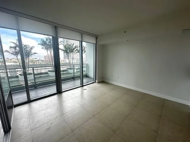 92 SW 3rd St #1107 Miami, FL 33130