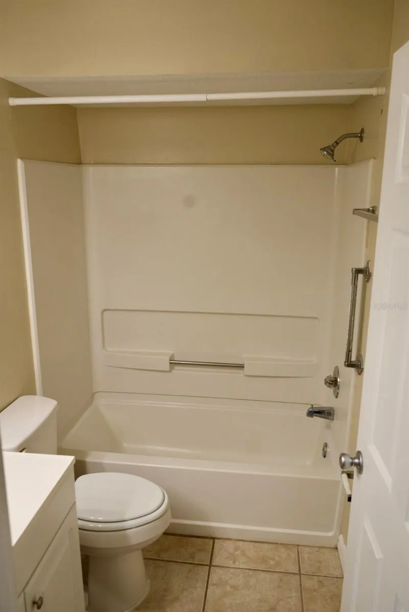 2006 NORTHLAKE DRIVE #2006 Sanford, FL 32773
