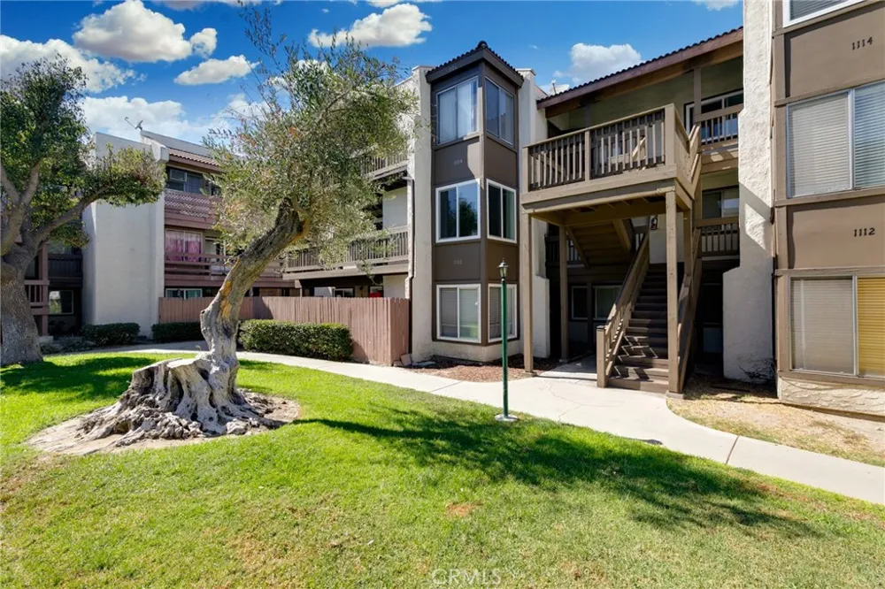 1104 S Citron Anaheim, CA 92805