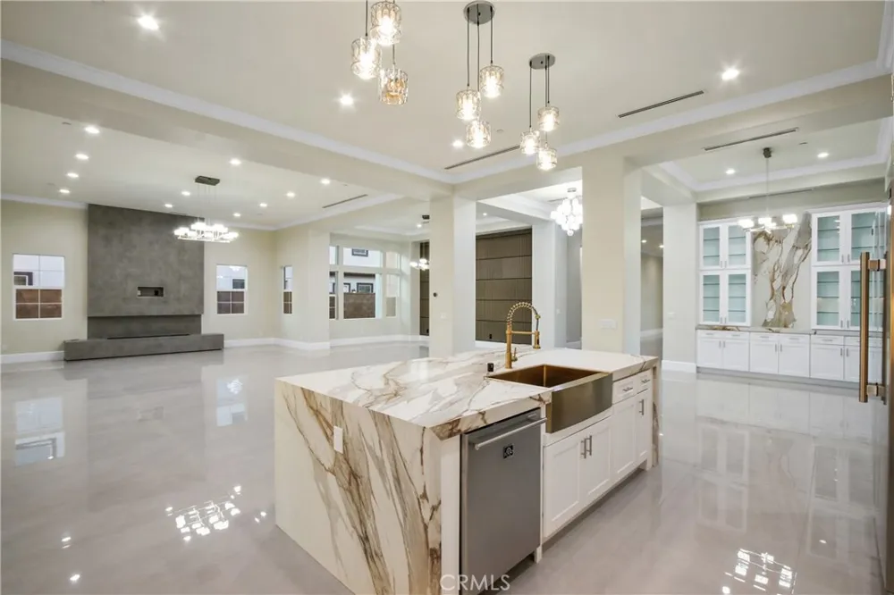 13715 Copley Rancho Cucamonga, CA 91739