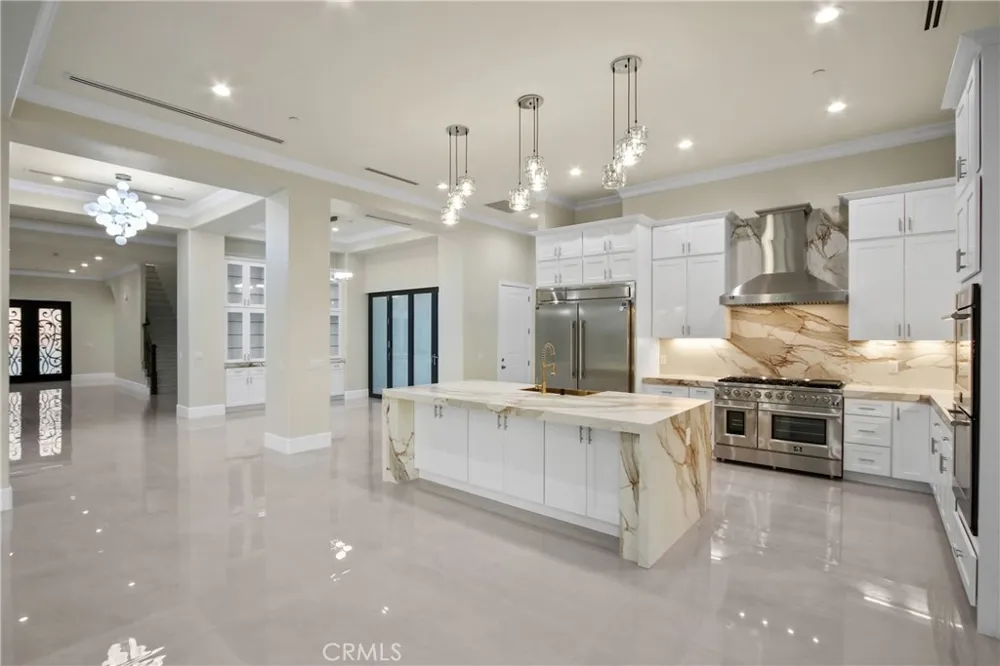 13715 Copley Rancho Cucamonga, CA 91739