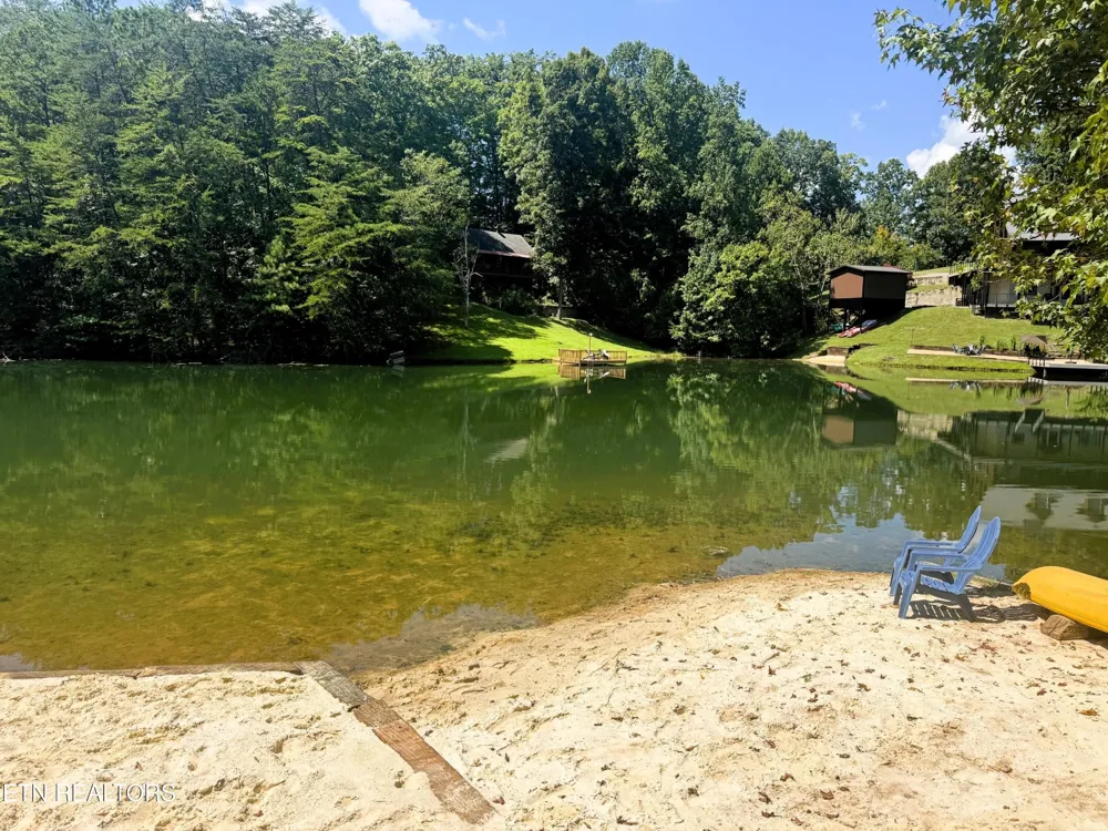 661 Laurel Lake Circle Madisonville, TN 37354