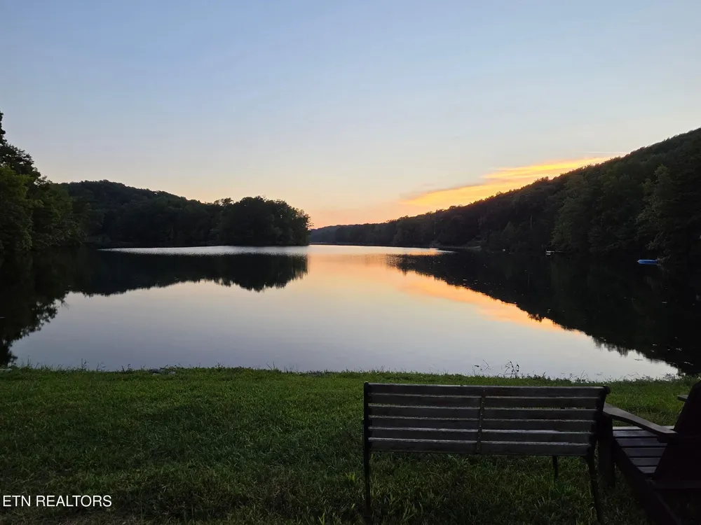 661 Laurel Lake Circle Madisonville, TN 37354