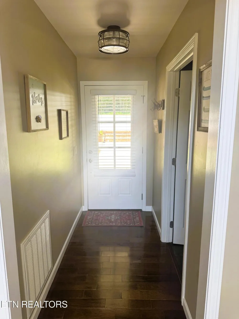 661 Laurel Lake Circle Madisonville, TN 37354