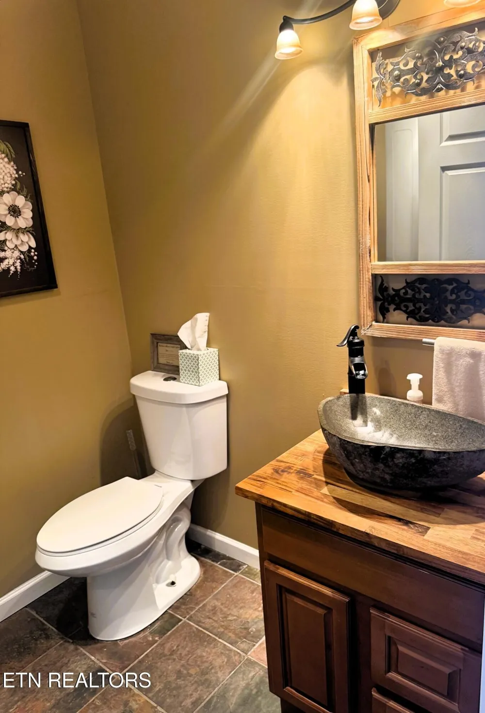661 Laurel Lake Circle Madisonville, TN 37354