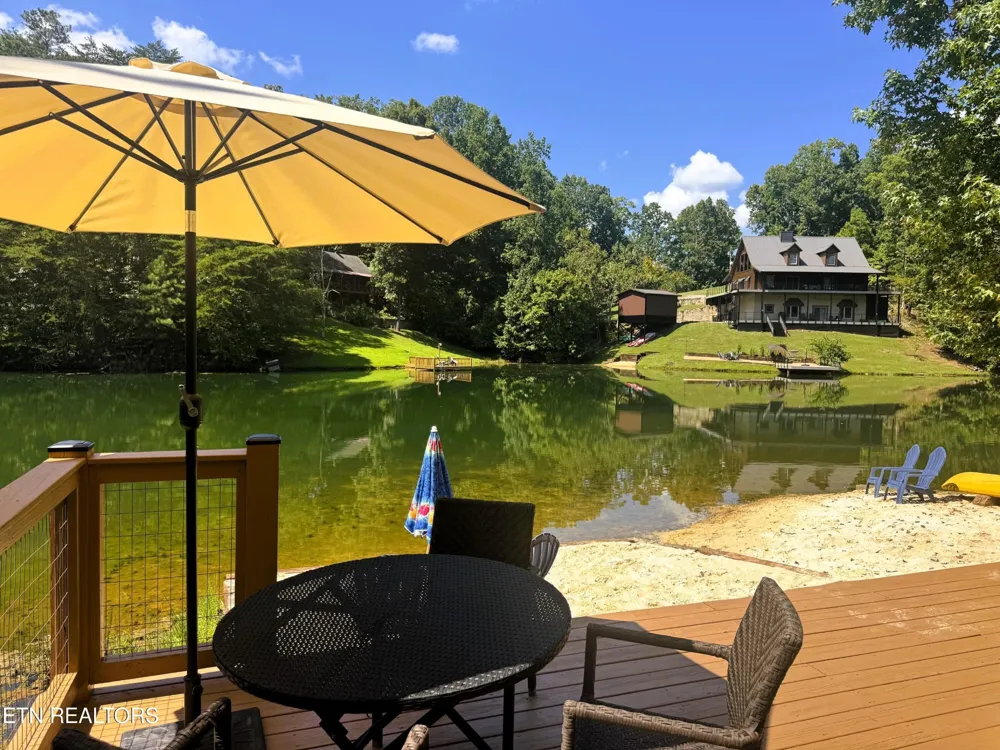 661 Laurel Lake Circle Madisonville, TN 37354