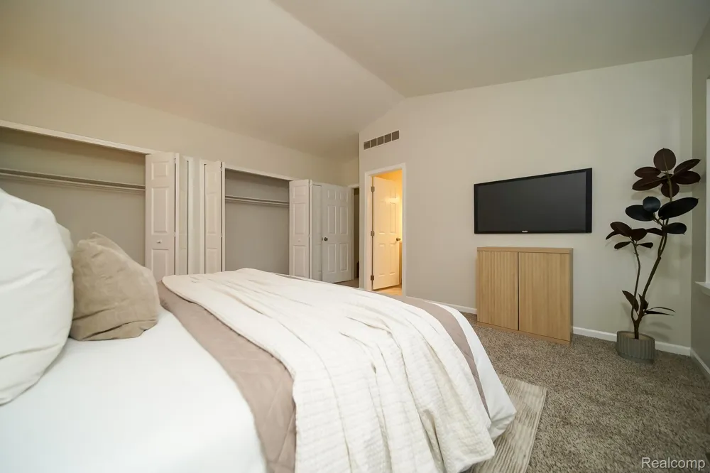 2401 Hawley Boulevard Westland City, MI 48186