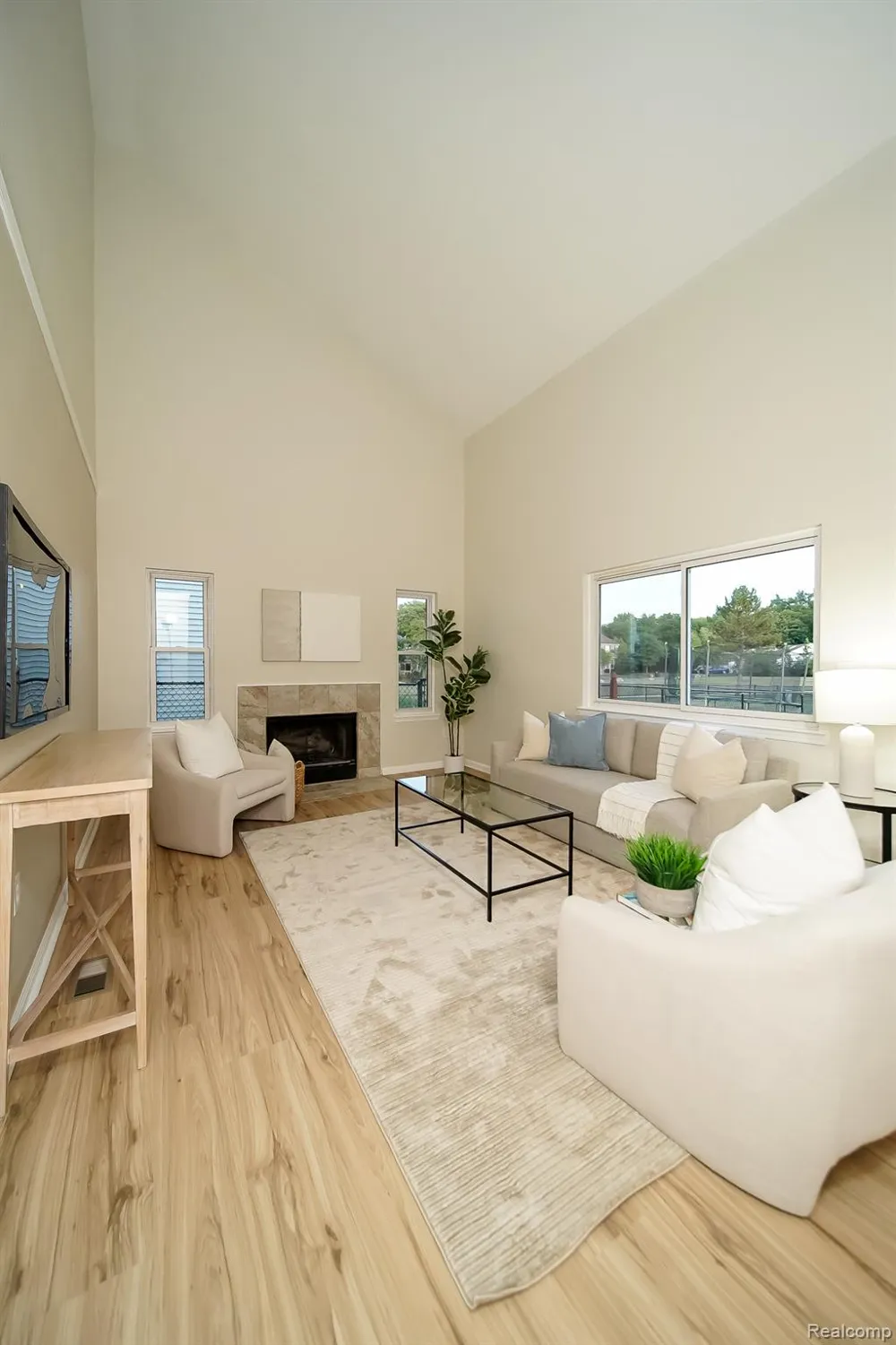 2401 Hawley Boulevard Westland City, MI 48186