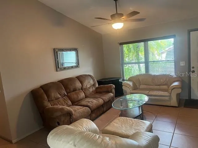 958 FLORIDA PARKWAY Kissimmee, FL 34743
