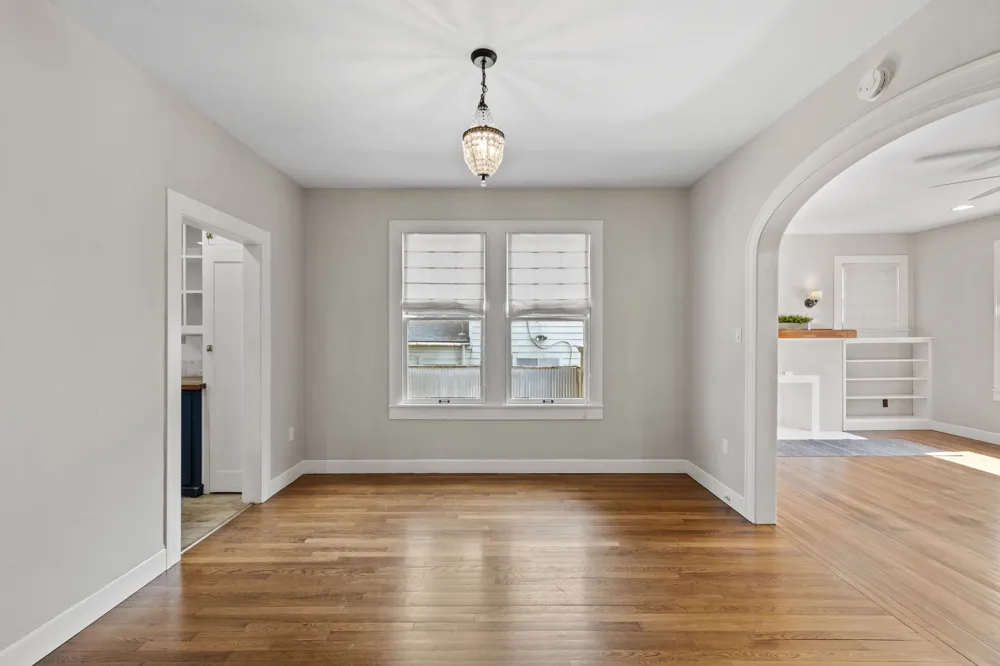 2002 Travis Heights Boulevard Austin, TX 78704