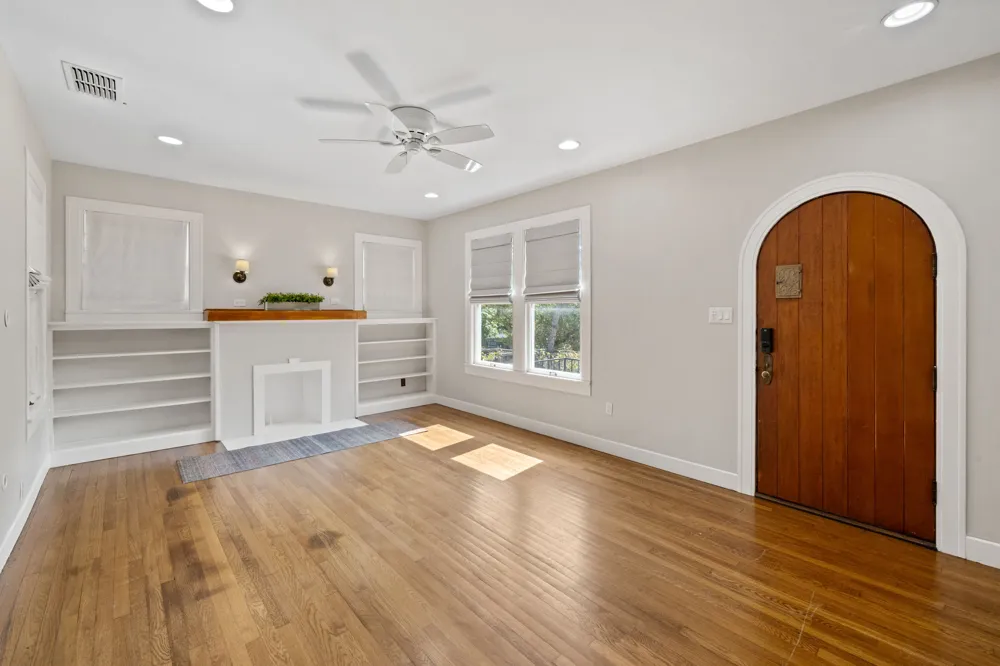 2002 Travis Heights Boulevard Austin, TX 78704