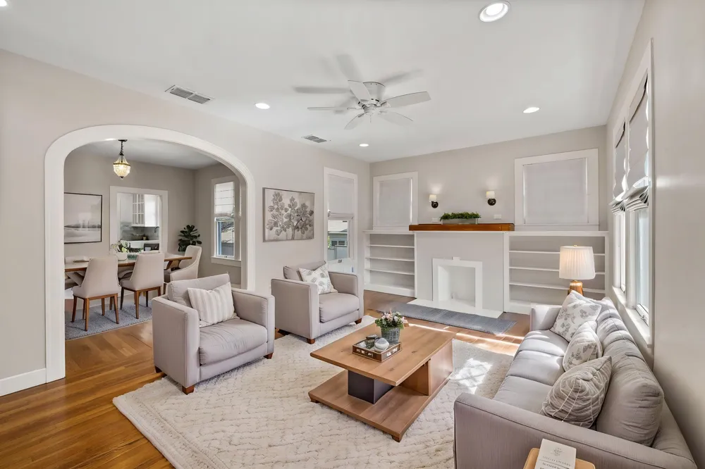2002 Travis Heights Boulevard Austin, TX 78704