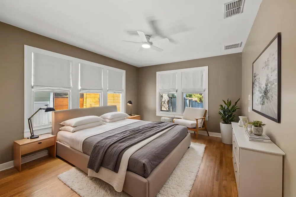 2002 Travis Heights Boulevard Austin, TX 78704
