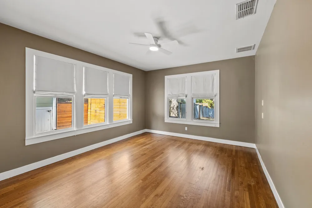 2002 Travis Heights Boulevard Austin, TX 78704