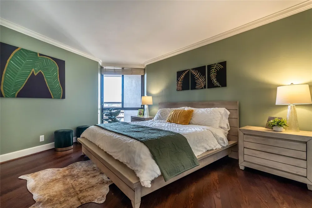 3525 Sage Road #1313 Houston, TX 77056