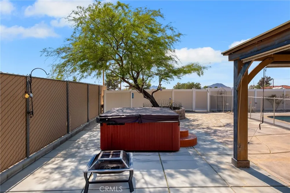 17112 Century Plant Apple Valley, CA 92307