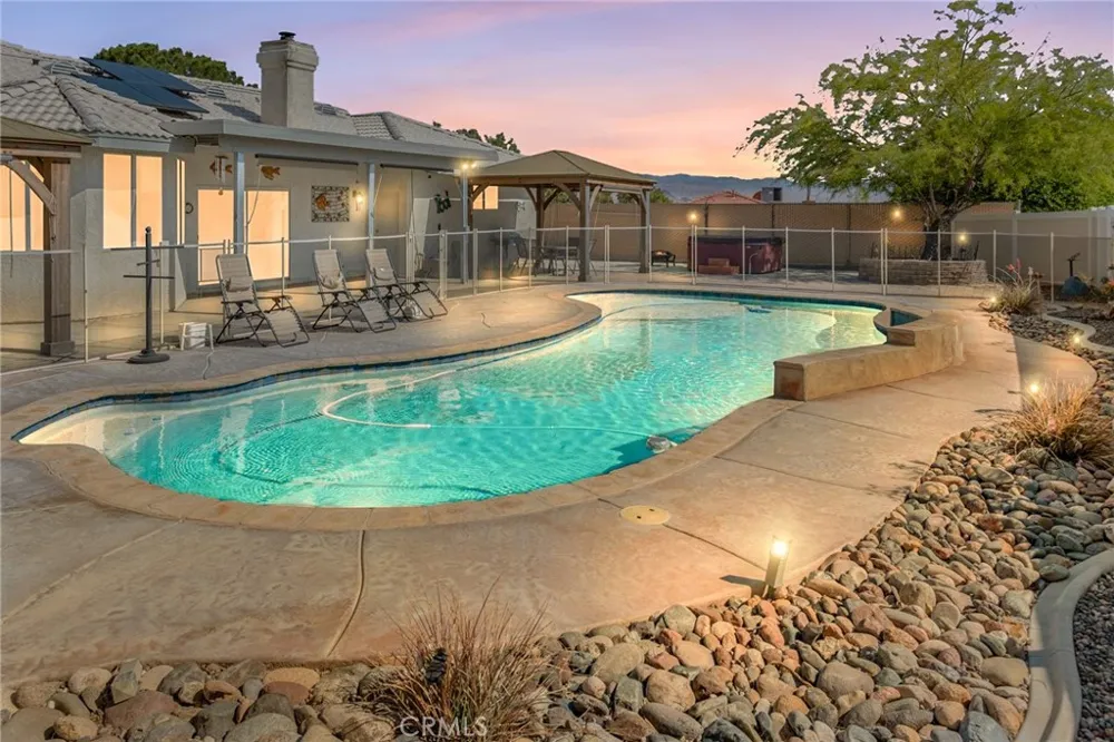 17112 Century Plant Apple Valley, CA 92307