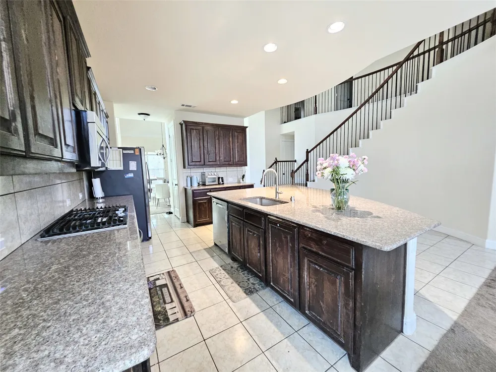 608 Jagged Way Plano, TX 75074