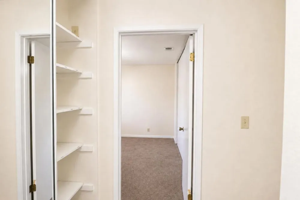100 El Dorado Drive Hollister, CA 95023