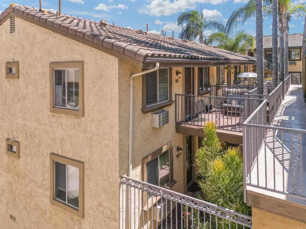 2752 B STREET #212 San Diego, CA 92102
