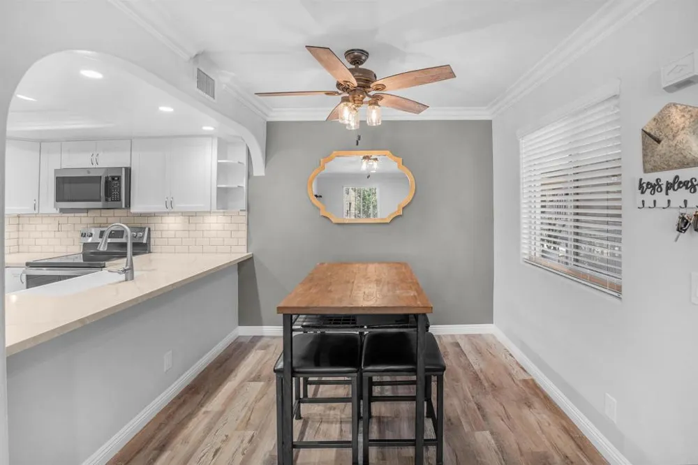 2752 B STREET #212 San Diego, CA 92102
