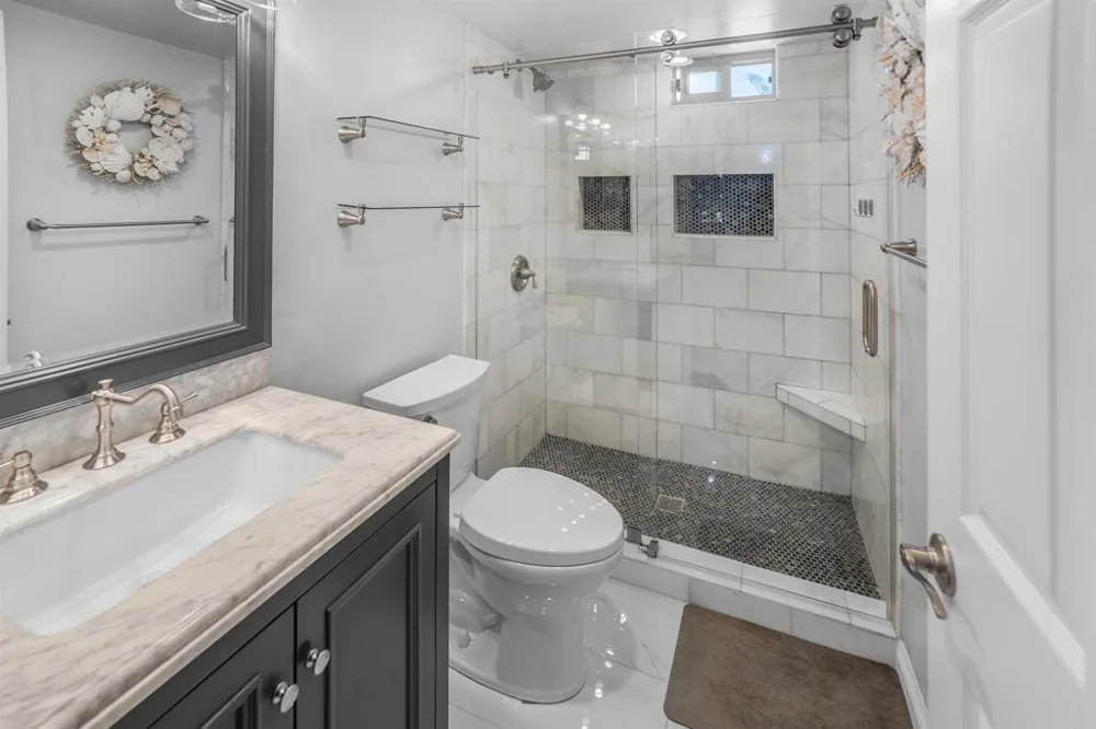 2752 B STREET #212 San Diego, CA 92102