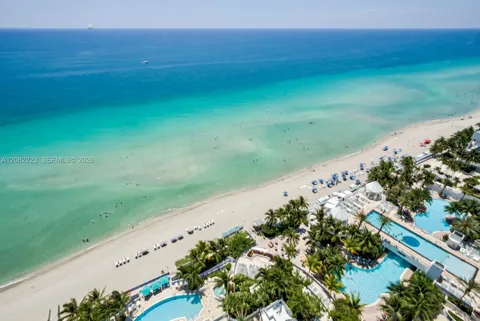 3535 S OCEAN DR #2805