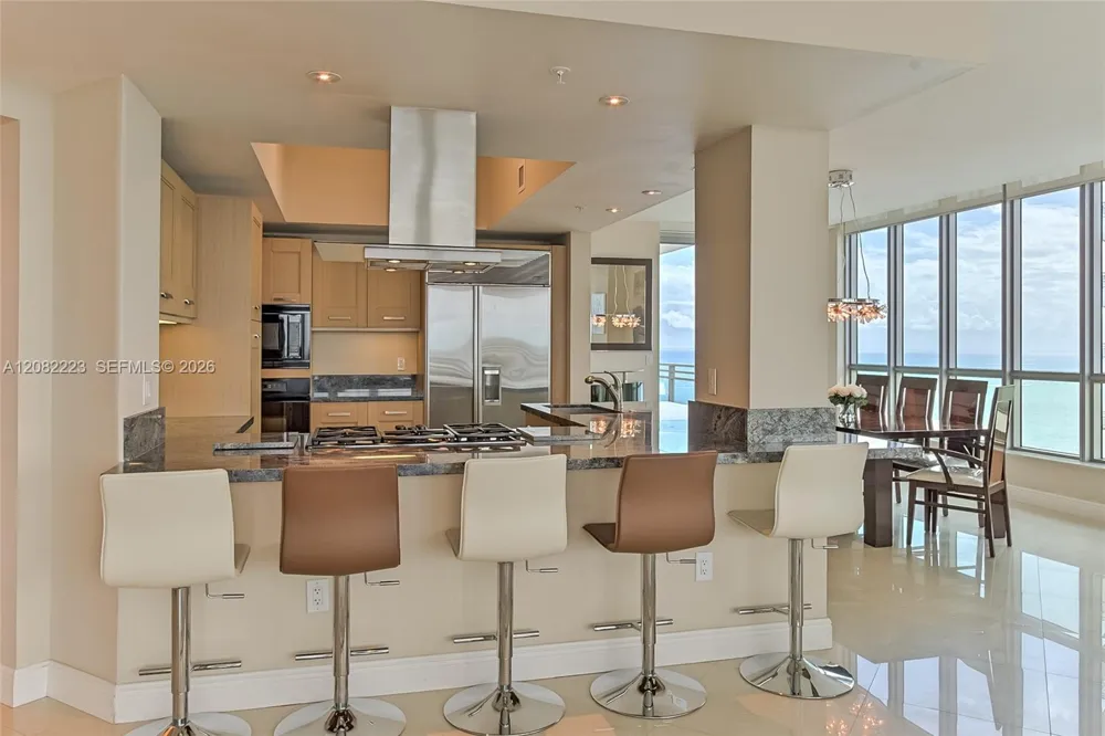 3535 S OCEAN DR #2805 Hollywood, FL 33019