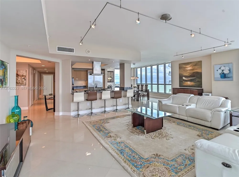 3535 S OCEAN DR #2805 Hollywood, FL 33019