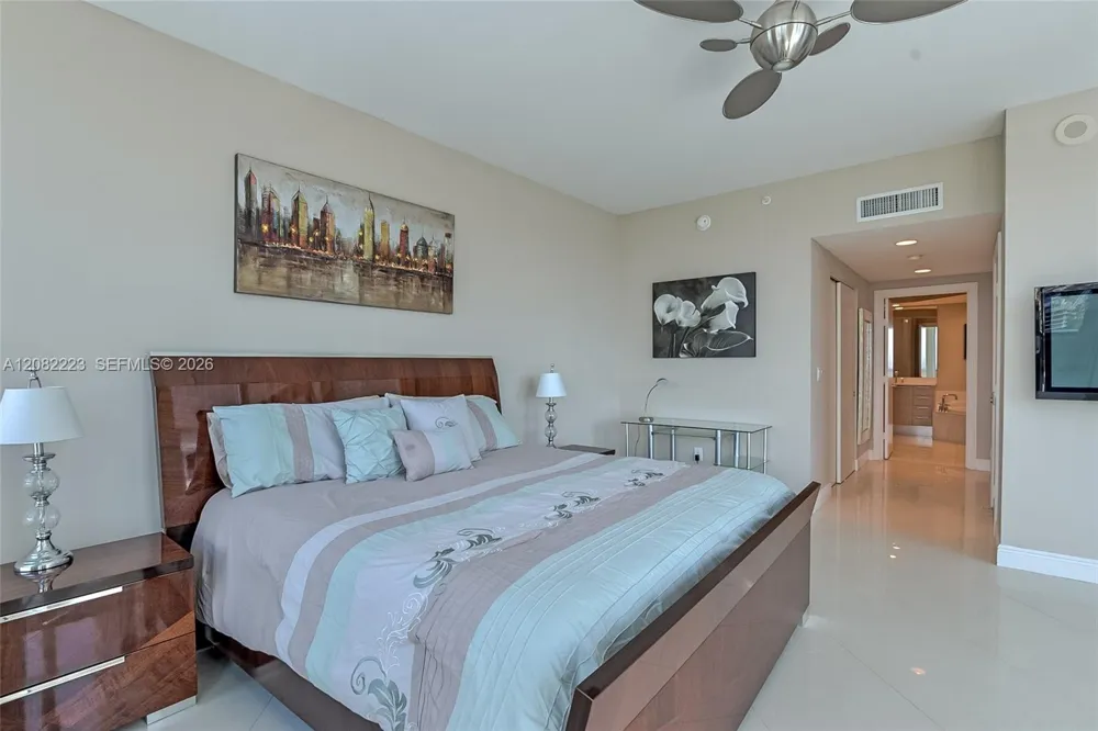 3535 S OCEAN DR #2805 Hollywood, FL 33019