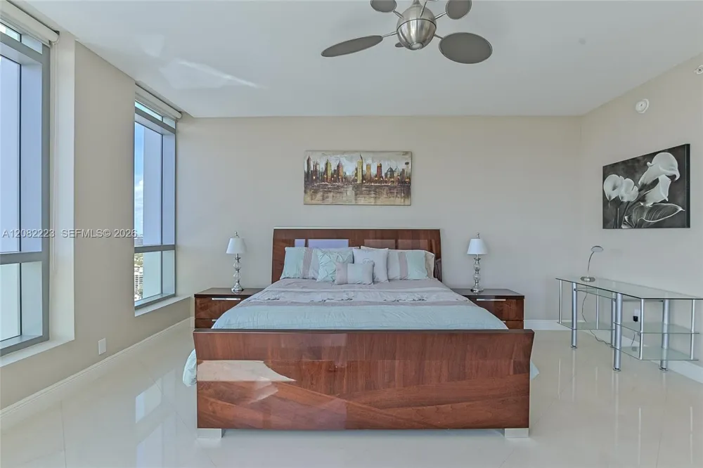 3535 S OCEAN DR #2805 Hollywood, FL 33019