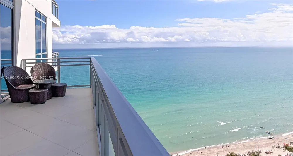 3535 S OCEAN DR #2805 Hollywood, FL 33019