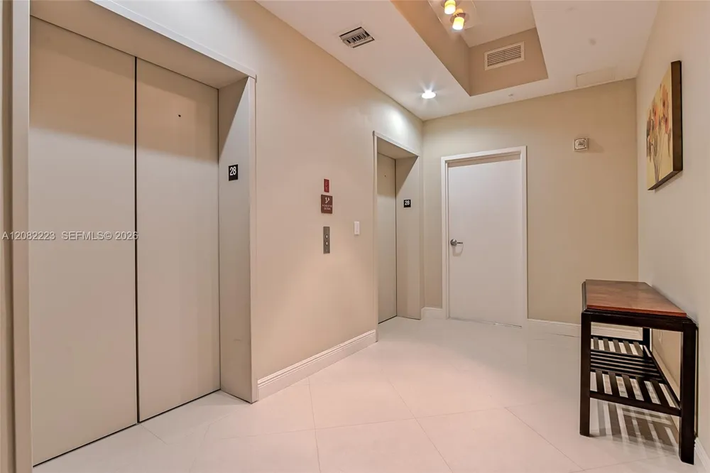 3535 S OCEAN DR #2805 Hollywood, FL 33019