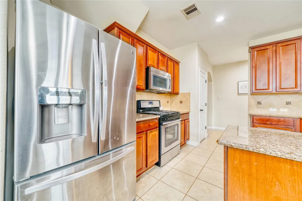 7310 Eastpoint Boulevard Baytown, TX 77521