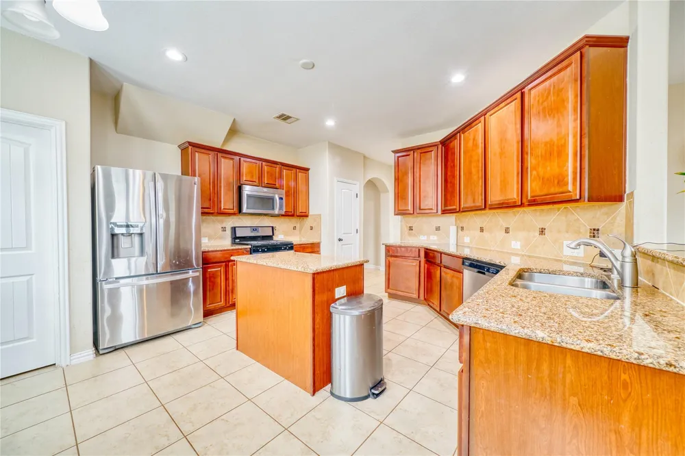 7310 Eastpoint Boulevard Baytown, TX 77521