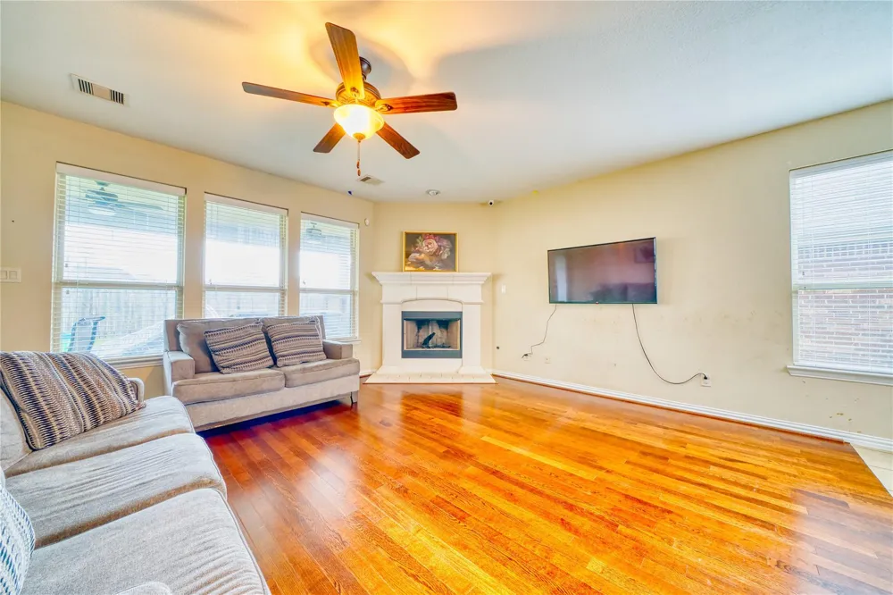 7310 Eastpoint Boulevard Baytown, TX 77521