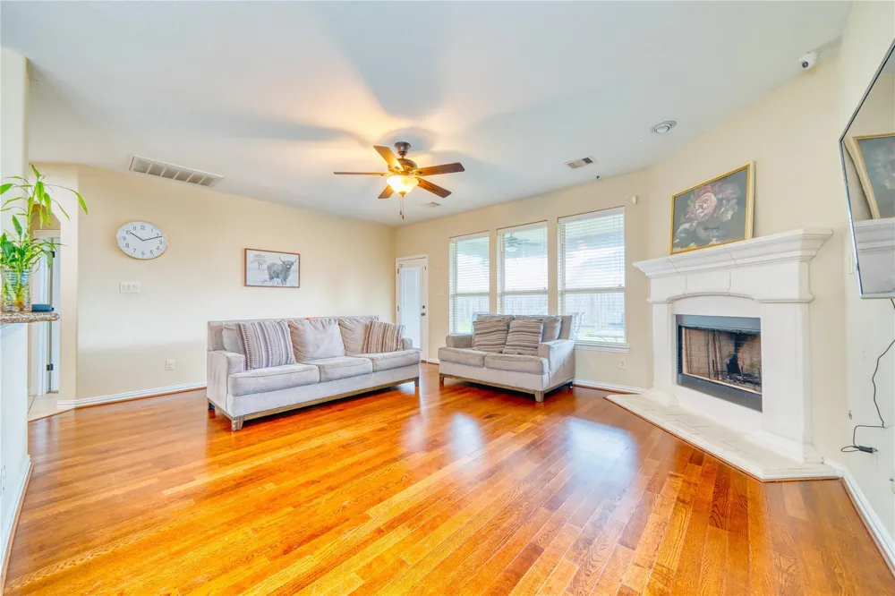 7310 Eastpoint Boulevard Baytown, TX 77521