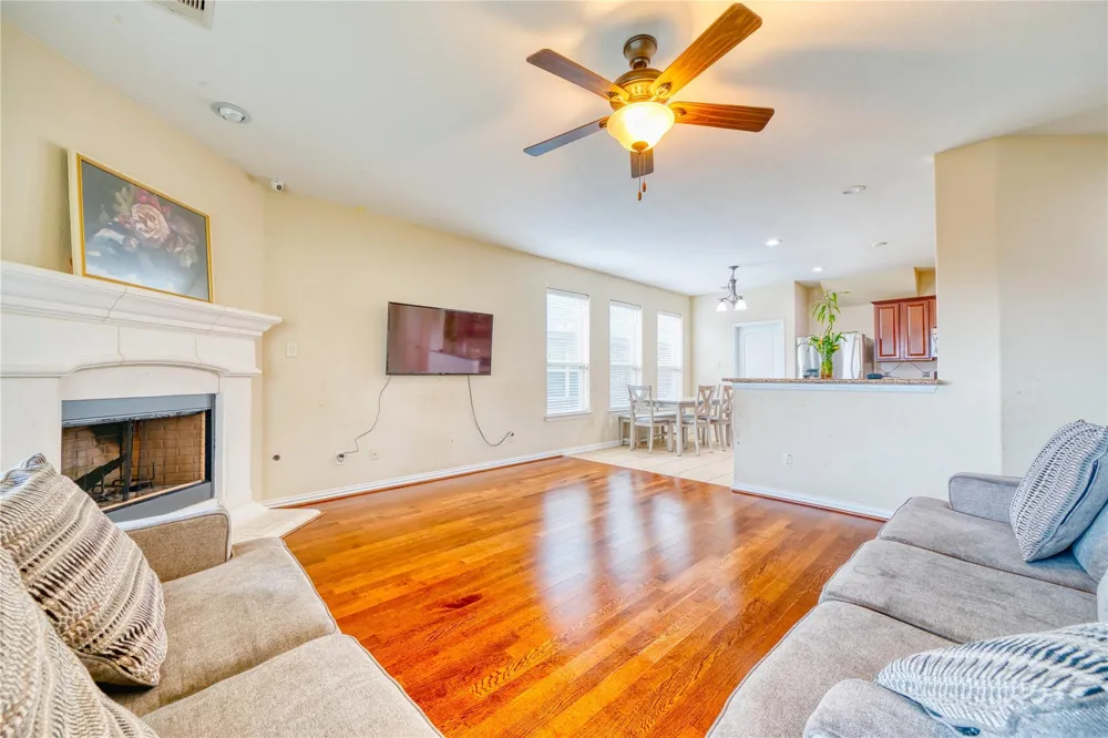 7310 Eastpoint Boulevard Baytown, TX 77521