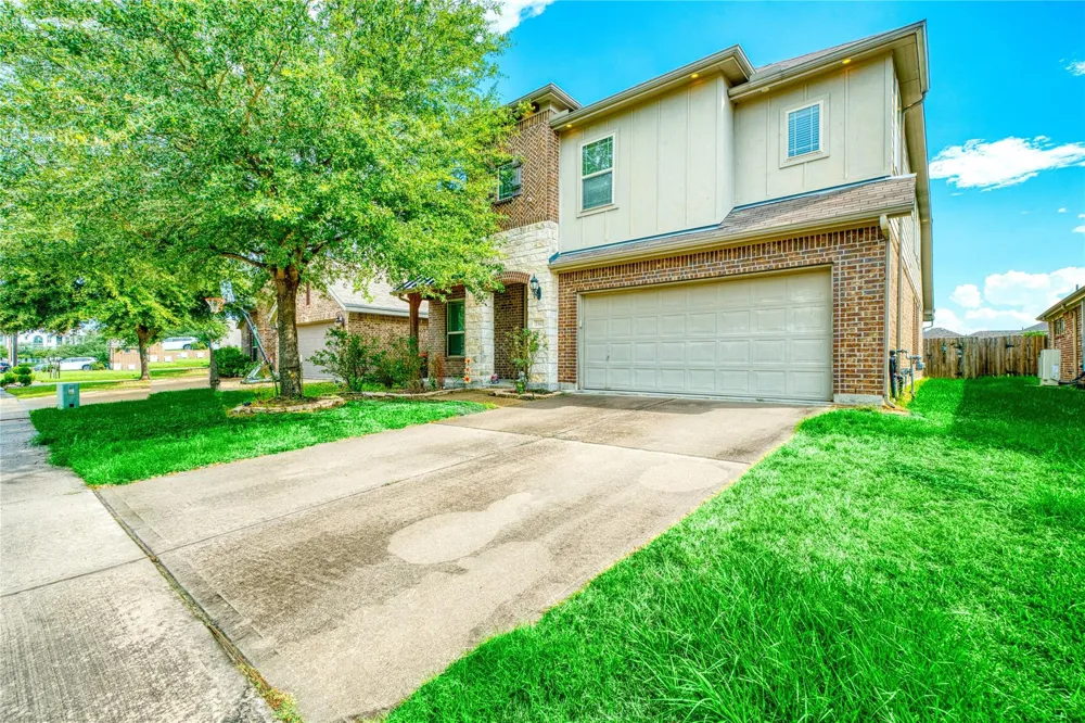 7310 Eastpoint Boulevard Baytown, TX 77521