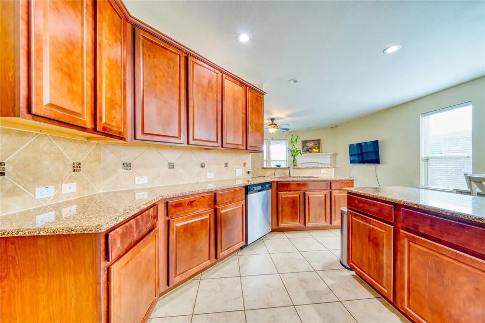 7310 Eastpoint Boulevard Baytown, TX 77521