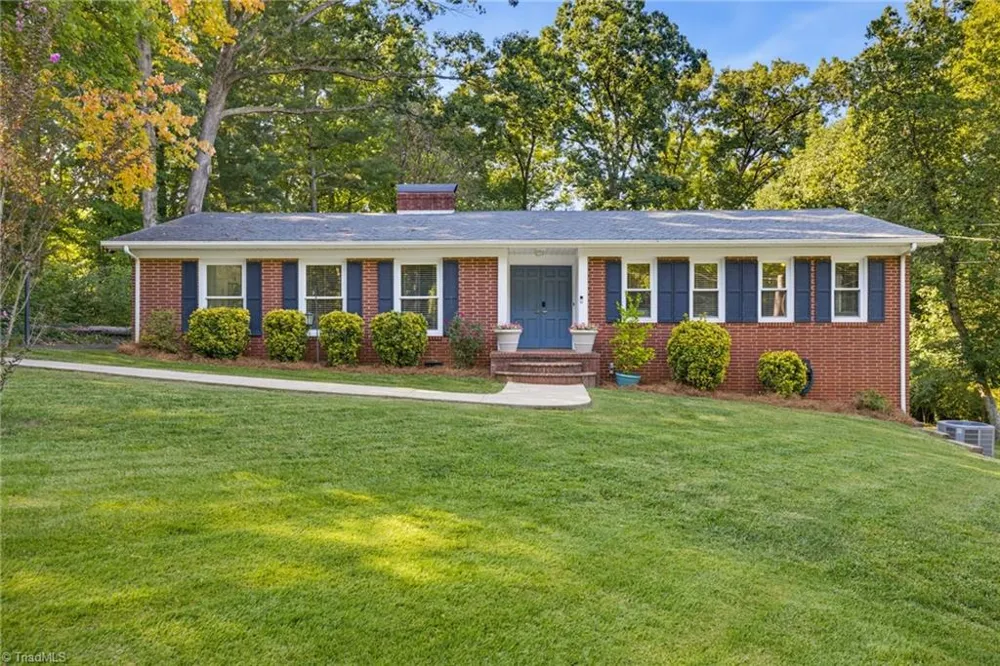 628 Kennedy Country Drive Asheboro, NC 27205