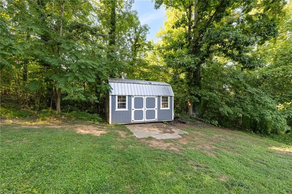 628 Kennedy Country Drive Asheboro, NC 27205