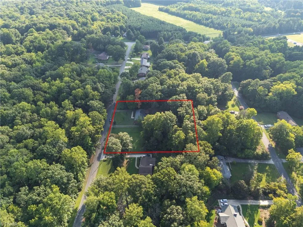 628 Kennedy Country Drive Asheboro, NC 27205