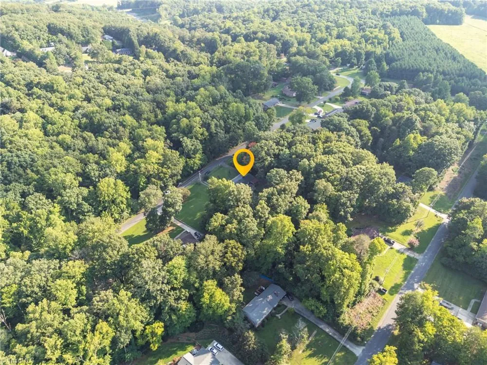 628 Kennedy Country Drive Asheboro, NC 27205
